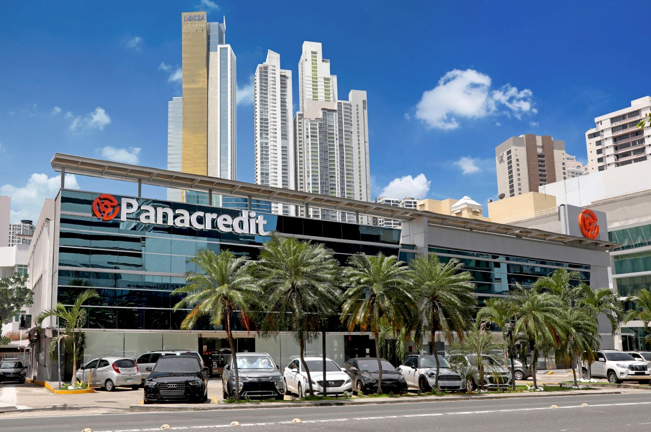 PANACREDIT celebra sus 15 años de operaciones