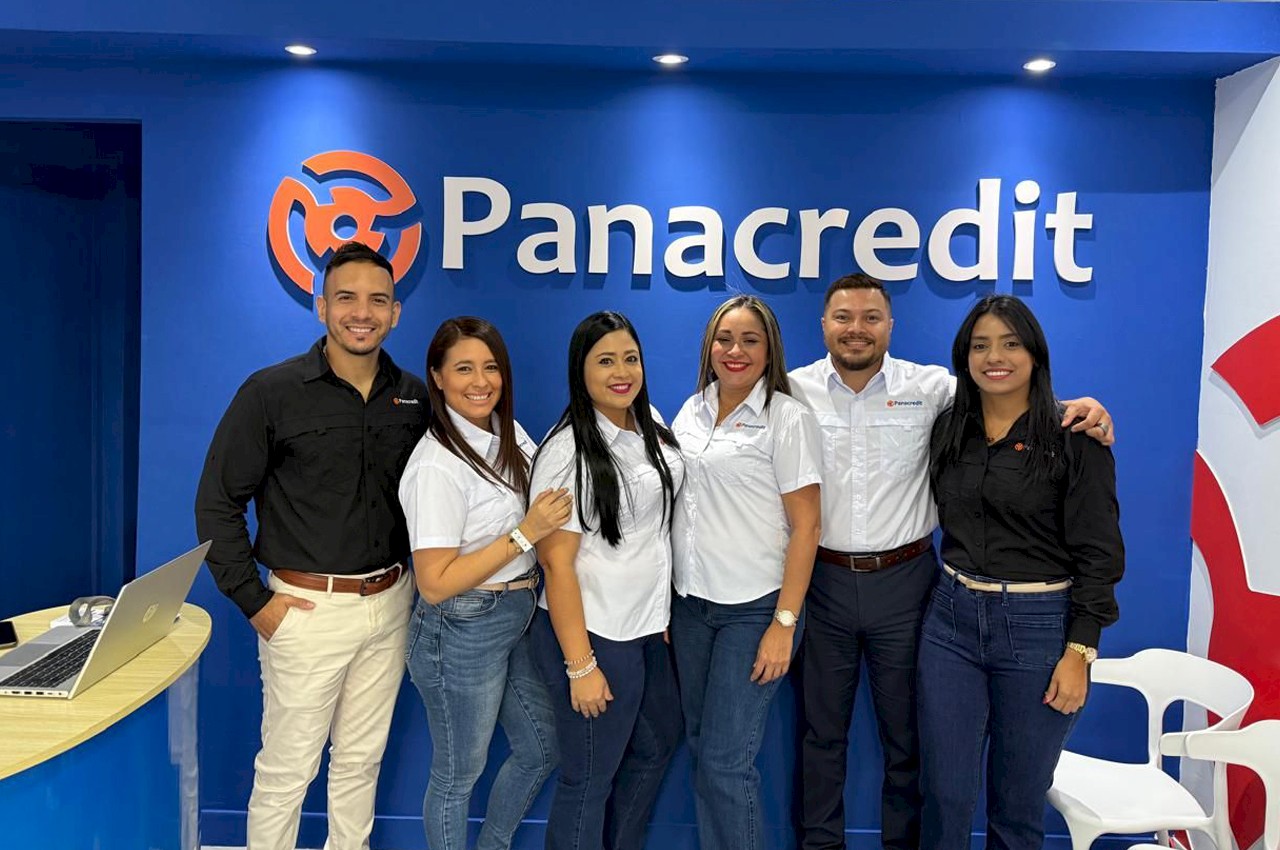 Panacredit se hizo presente en la Feria Internacional de Azuero 2025
